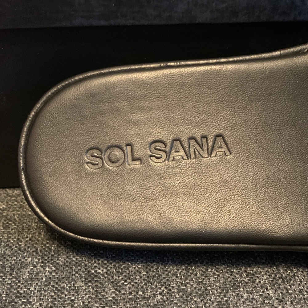 Sol Sana Classic Black Slides - Picture 2 of 4